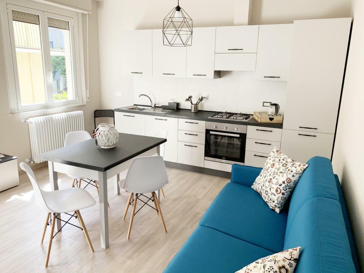 רימיני Mamma Casa Marina Center Apartments מראה חיצוני תמונה